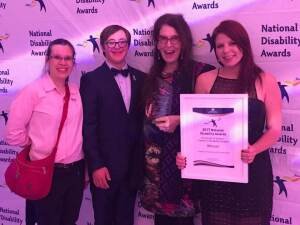 Para-athlete Tahli Hind with members of the 'University 2 Beyond' Program at the National Disability AWards 2017 - Photo: Tahli Hind